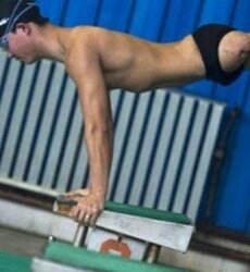 На Играх-2012 выступит пловец без ног. Стала чемпионом европы