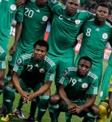 Президент Нигерии отстранил футбольную сборную. Игры 2014 года